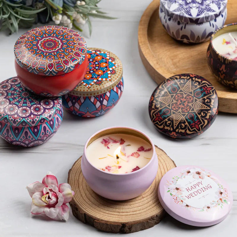 Soybean wax dried flower scented candle.
