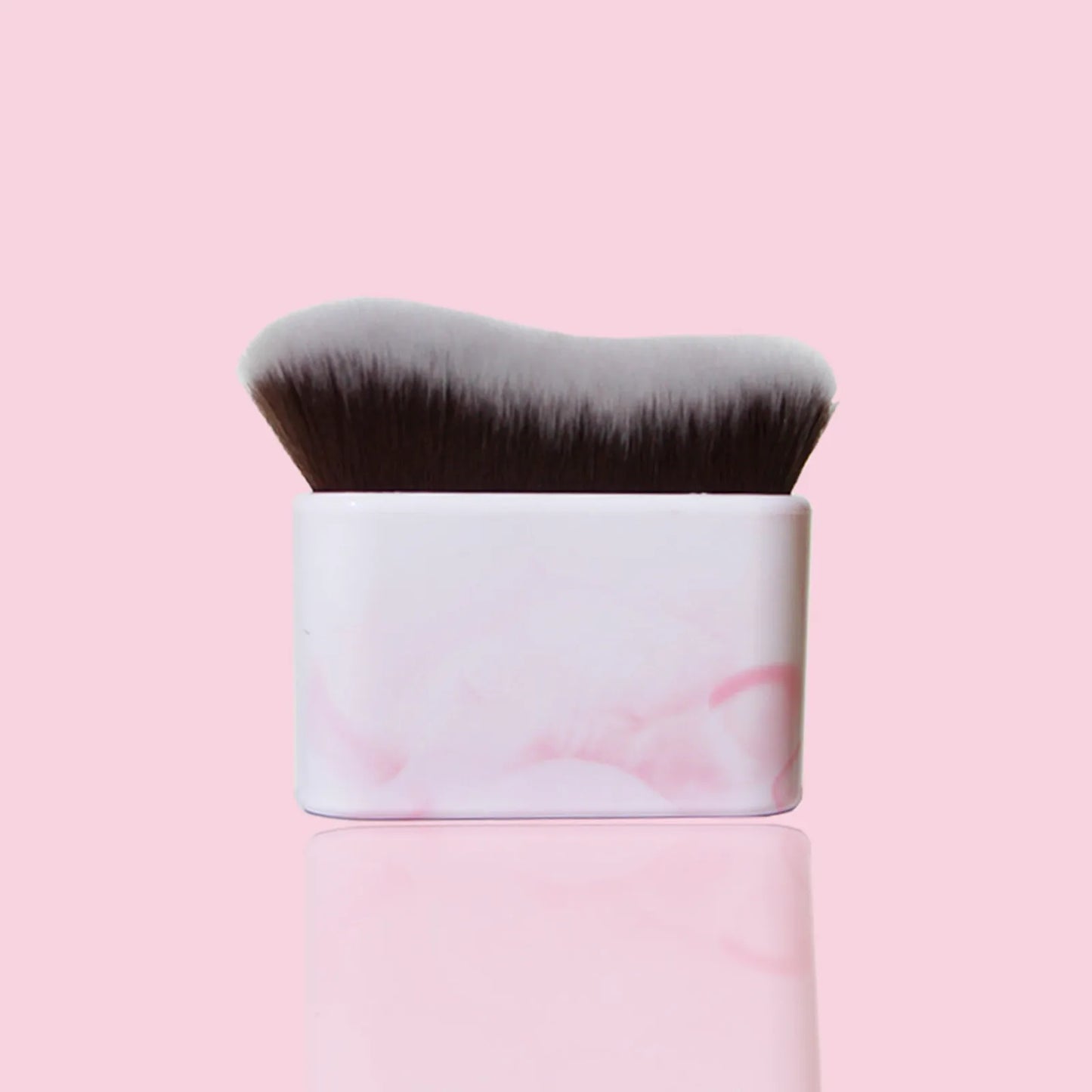 Tanning Brush with Soft Bristles