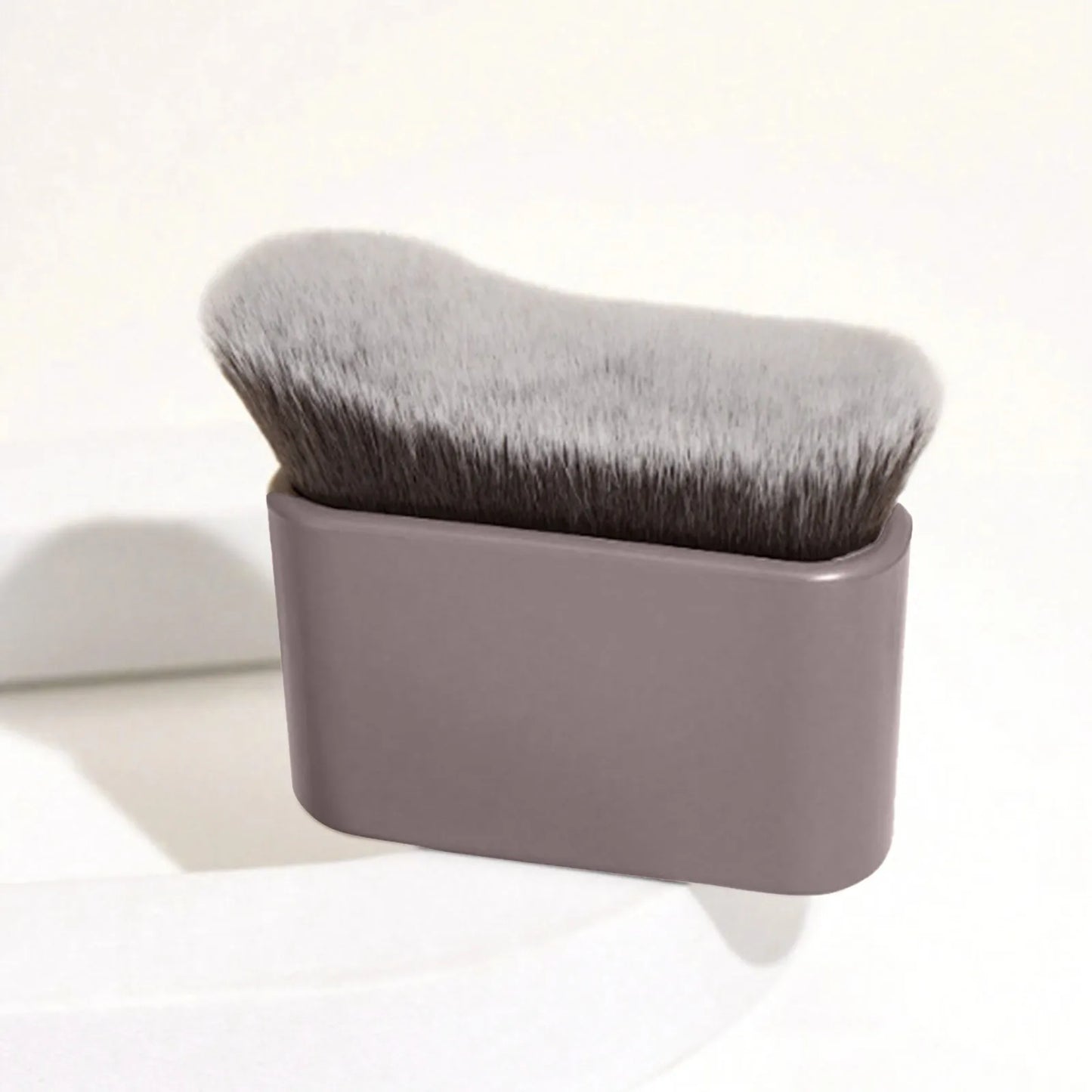 Tanning Brush with Soft Bristles